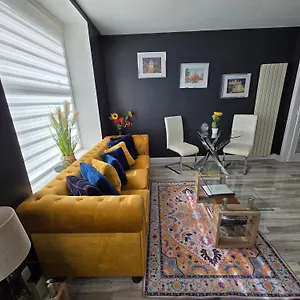 https://beautiful-flat-aberdeen-one-bedroom.hotelsaberdeenuk.com