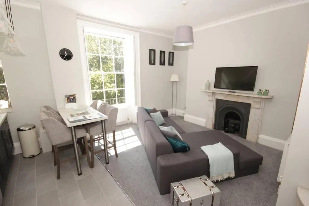 River View Bath Apartment